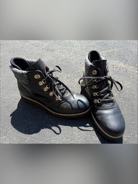 Cole Haan Black Leather Winter Lace-Up Boots with Gray Cuff